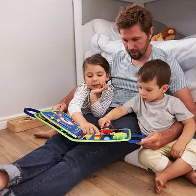 jeu montessori papa avec deux enfants