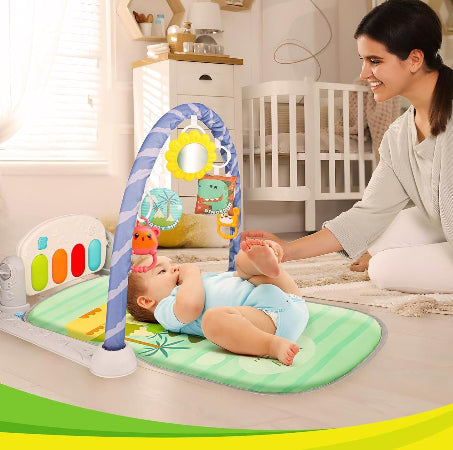 tapis éveil bébé couche avec maman